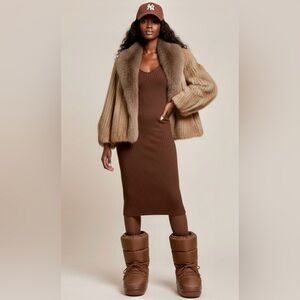 Elegant Saga Tan Mink Fur Women's Coat